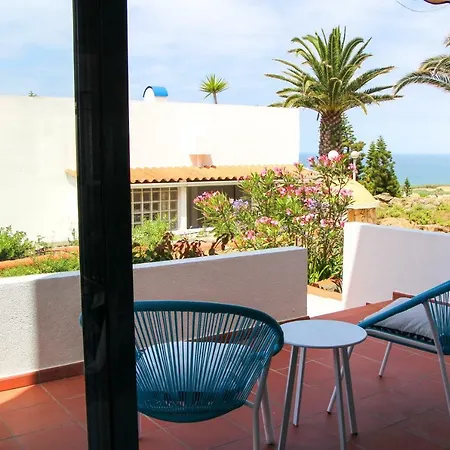 Vakantiehuis Bispo's Family House *