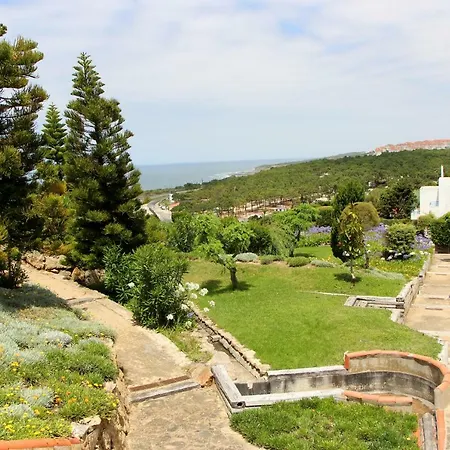 Vakantiehuis Bispo's Family House *